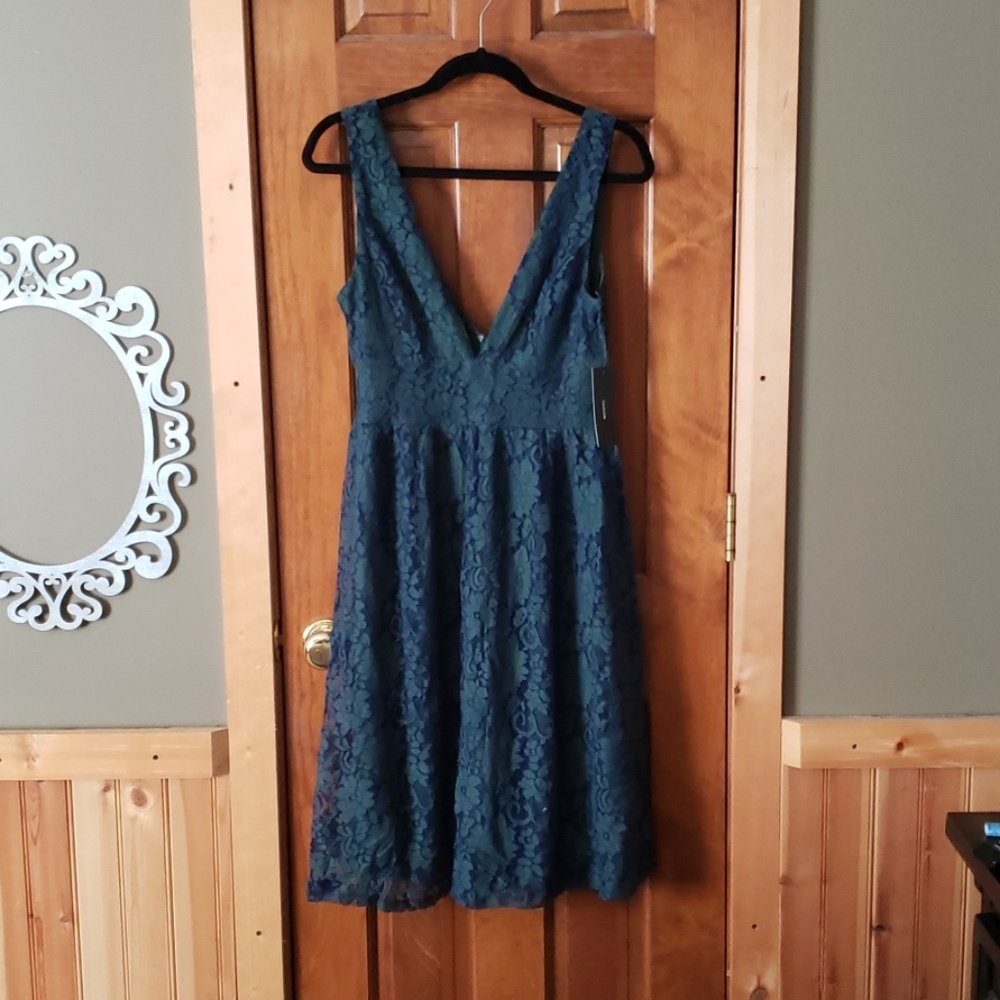 Knee length formal lulus dress